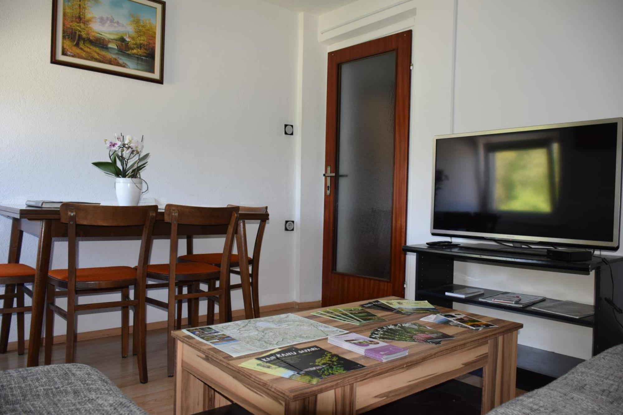 Apartma Narava Begunje pri Cerknici Rom bilde